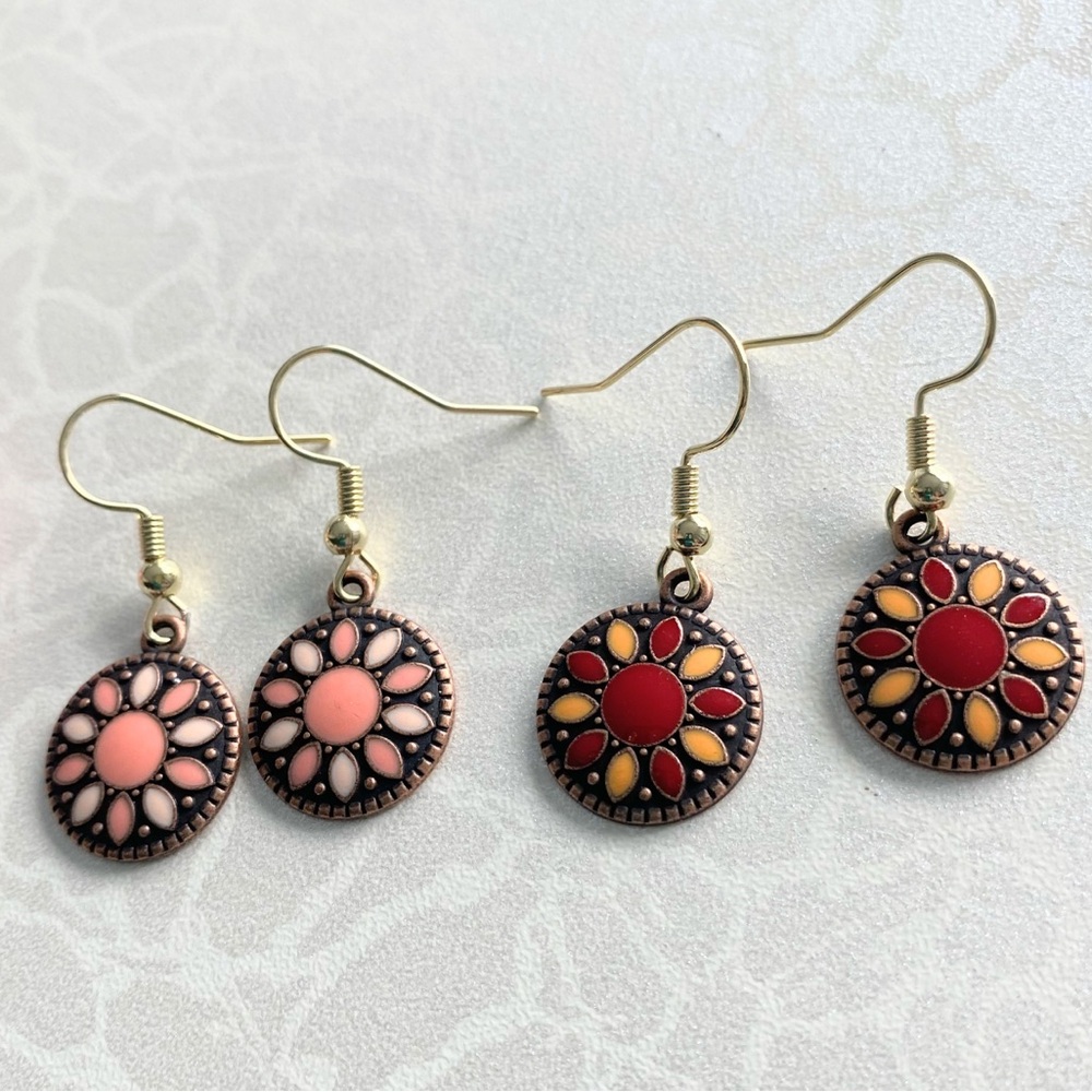 Vintage-Inspired Women’s Dangle Boho Earrings Pink & Red Floral Discs - 2 pairs